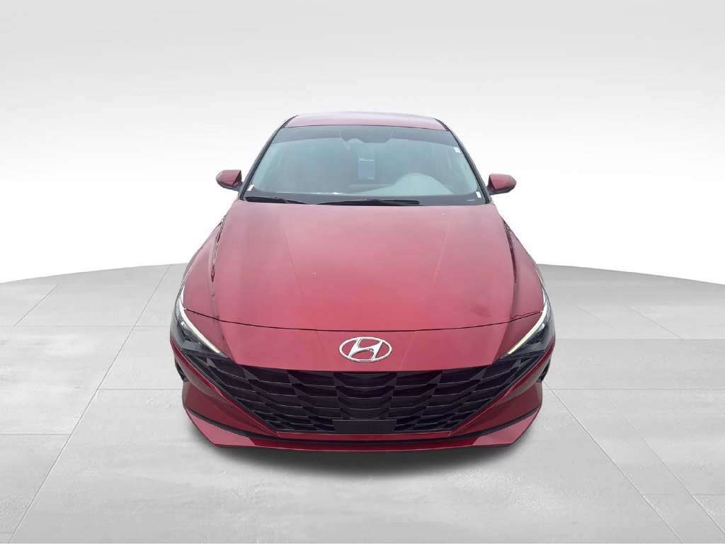 Used 2023 Hyundai Elantra SEL w/ Convenience Package FWD image 8