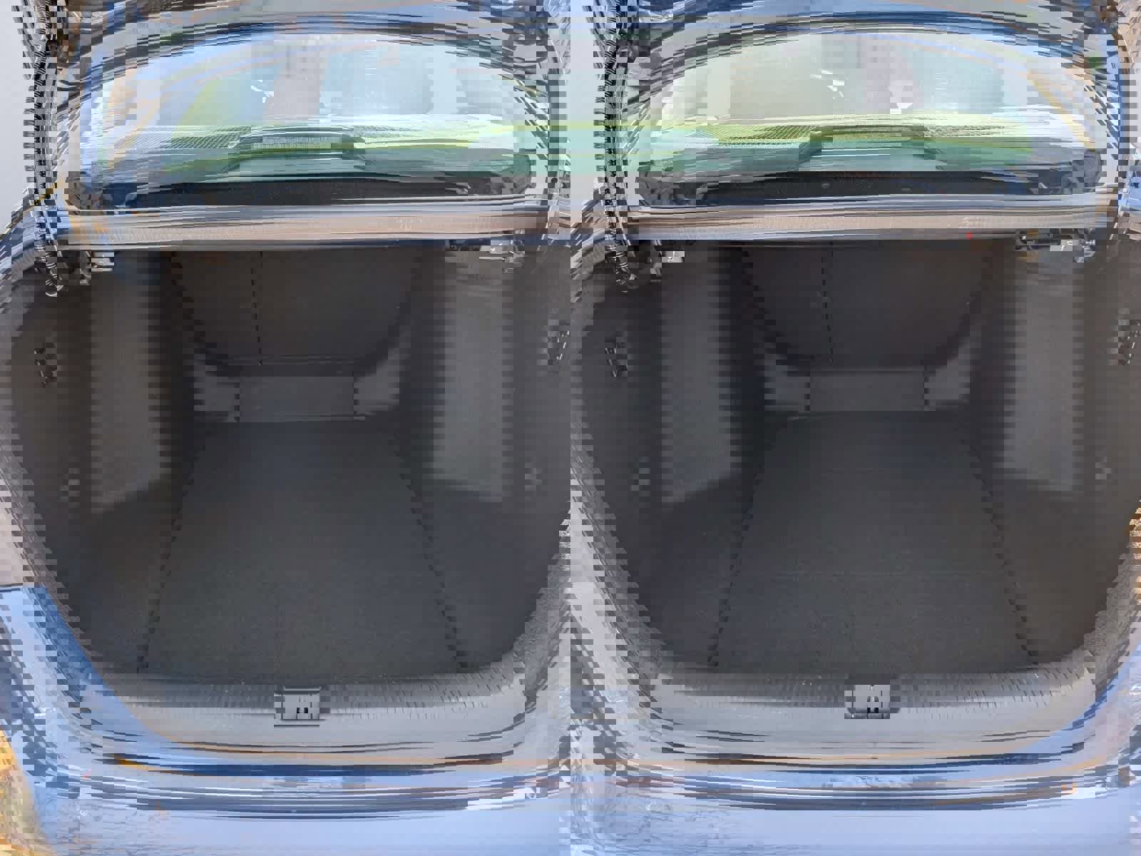 Certified 2025 Honda Accord SE image 10