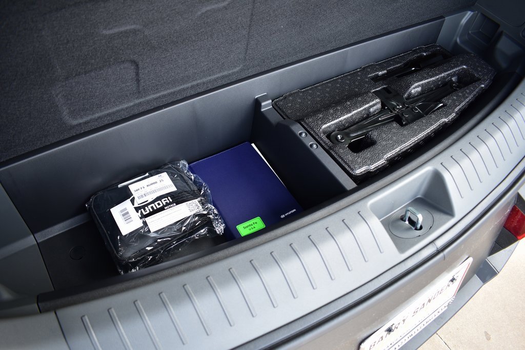 New 2026 Hyundai Santa Fe SE image 29