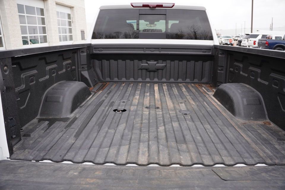 Certified 2022 Chevrolet Silverado 2500 LTZ w/ LTZ Plus Package image 23