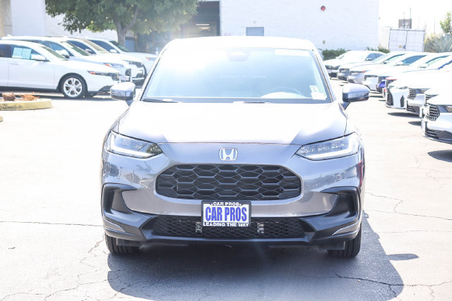 Used 2024 Honda HR-V LX image 3