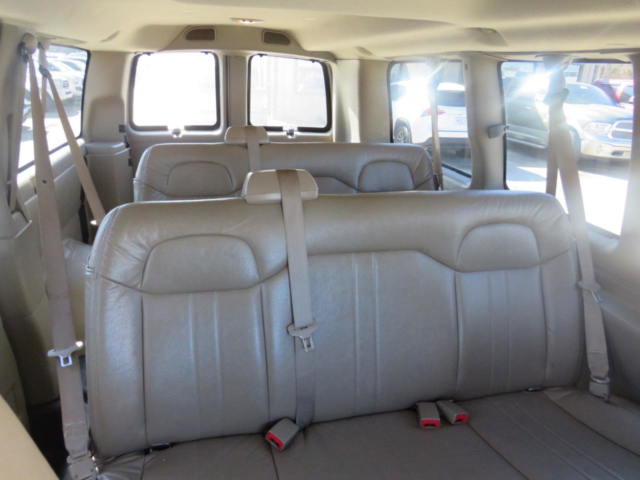 Used 2014 Chevrolet Express 1500 LS image 19