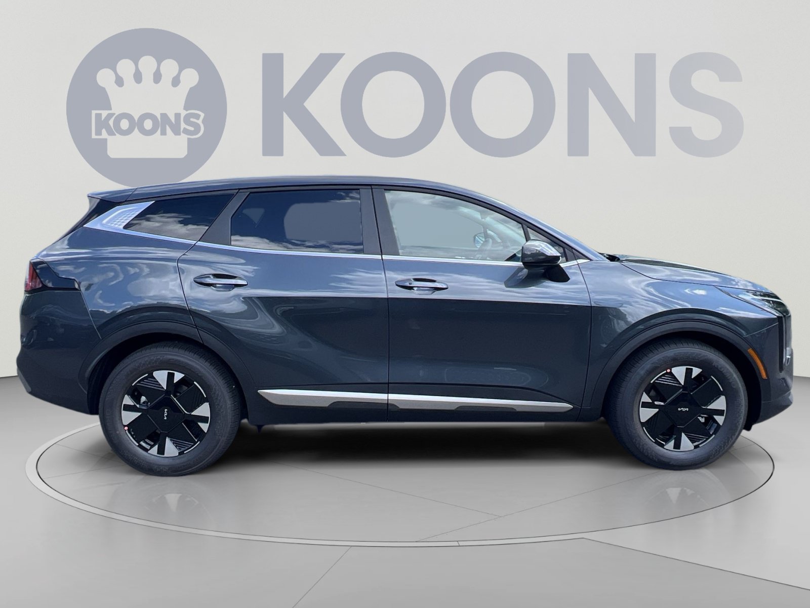 New 2027 Kia Sportage LX FWD image 8