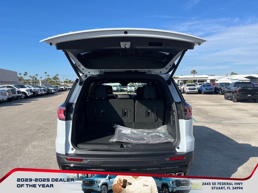 New 2026 GMC Acadia AT4 w/ Luxury Package image 17