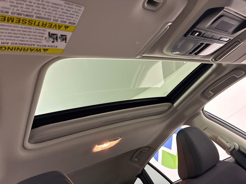 Certified 2025 Subaru Crosstrek 2.0i Premium image 31