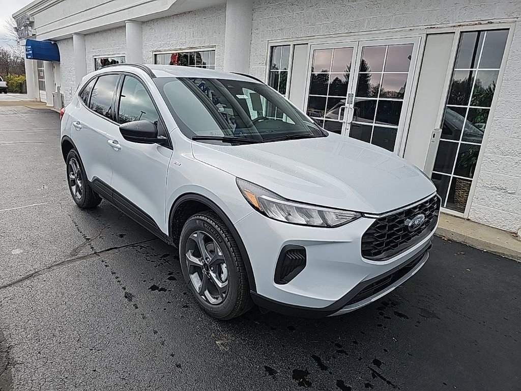 New 2026 Ford Escape ST-Line w/ Cold Weather Package image 2