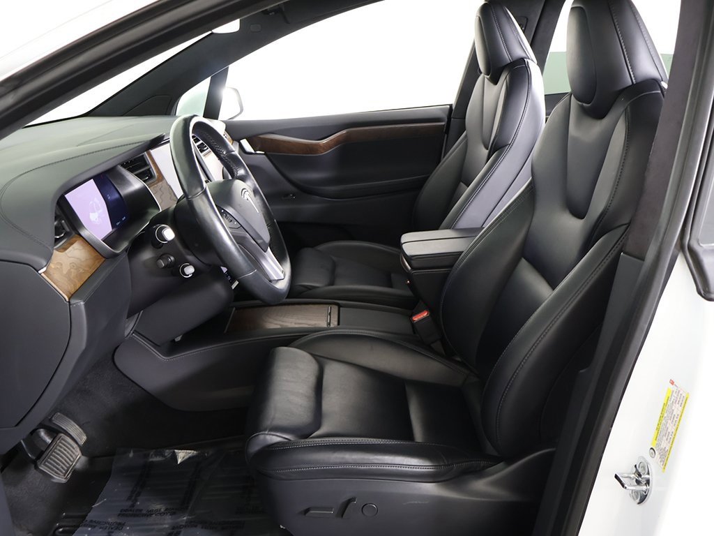 Used 2020 Tesla Model X Long Range image 28
