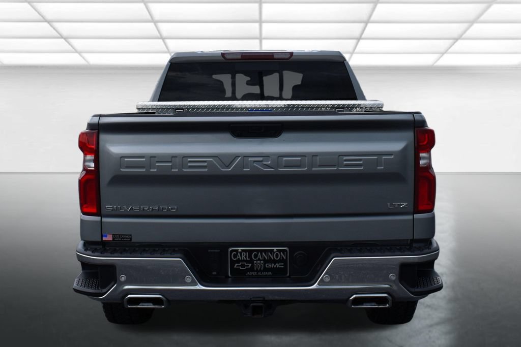 Used 2024 Chevrolet Silverado 1500 LTZ AWD/4WD image 10