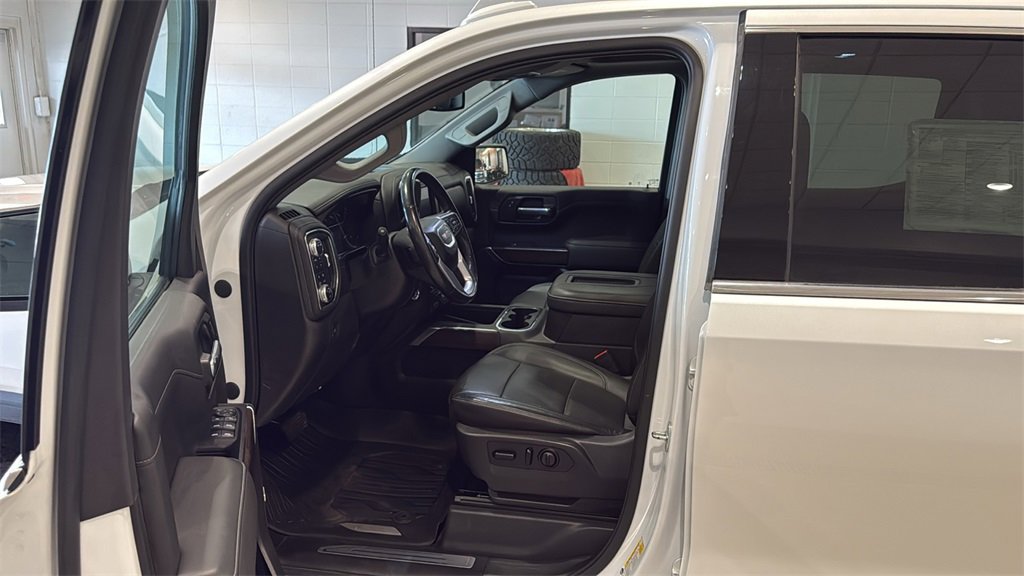 Used 2020 GMC Sierra 1500 SLT w/ SLT Premium Plus Package image 22