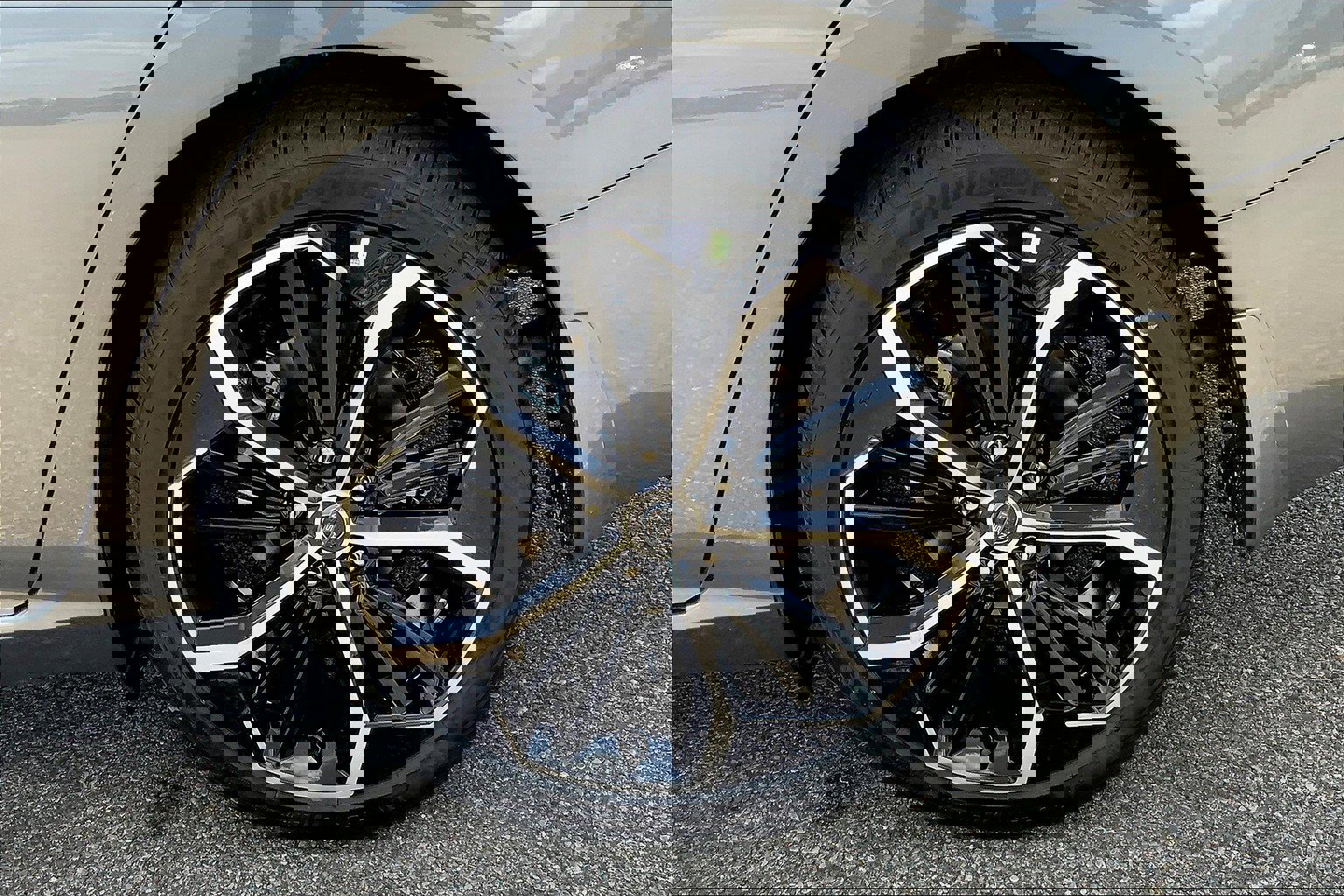 New 2025 Nissan Altima 2.5 SR image 13