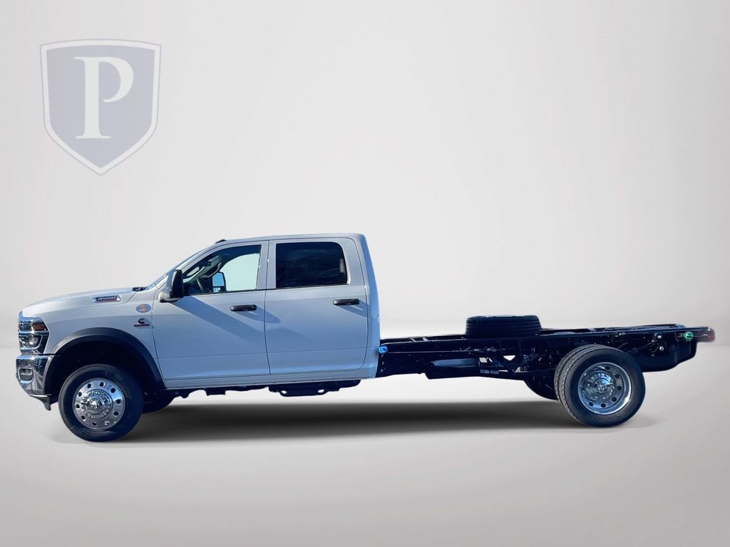 New 2026 RAM 4500 Tradesman w/ Chrome Appearance Group AWD/4WD image 5