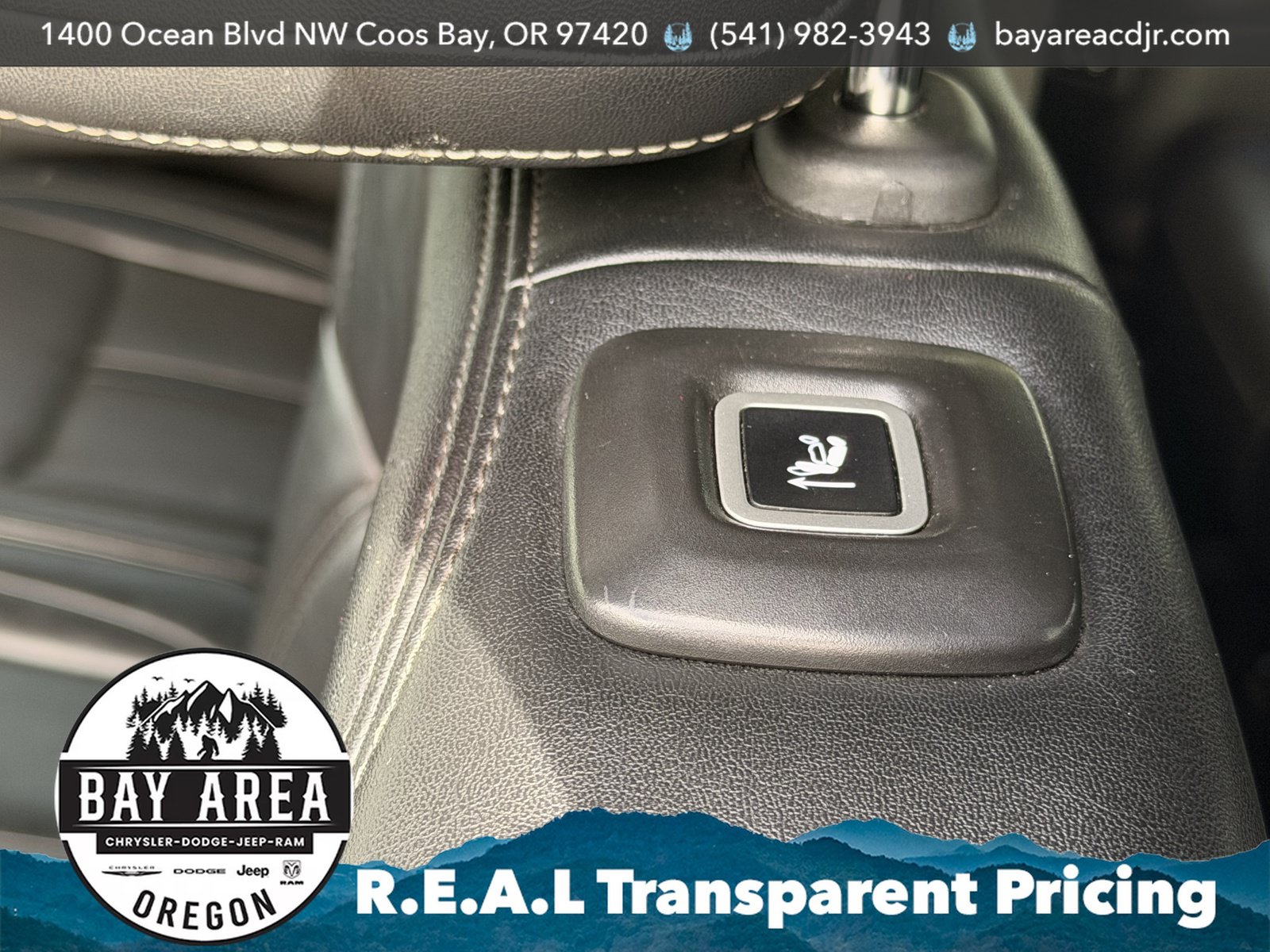 Used 2024 Jeep Wagoneer L Series III w/ Flexible Seating Group AWD/4WD image 30