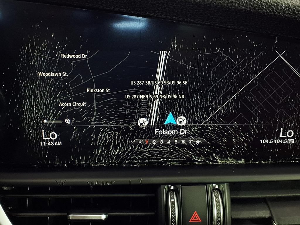 Used 2019 Alfa Romeo Giulia RWD image 15