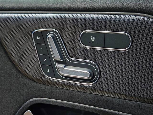 Certified 2024 Mercedes-Benz GLB 250 image 11