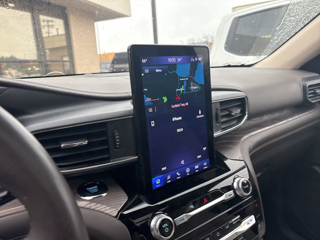 Used 2023 Ford Explorer Platinum w/ Technology Package image 10