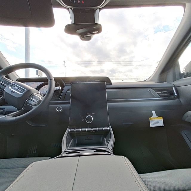 New 2026 GMC Terrain AT4 w/ LPO, Floor Liner Package image 25