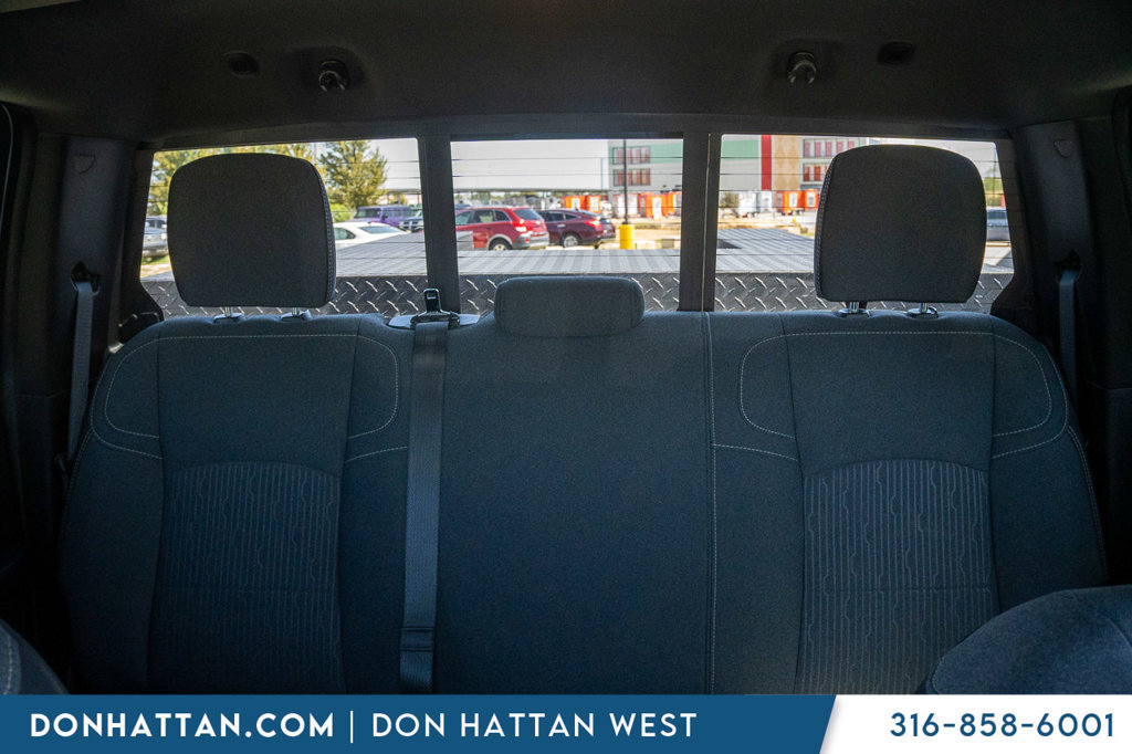 Used 2024 RAM 3500 Tradesman w/ Chrome Appearance Group AWD/4WD image 20