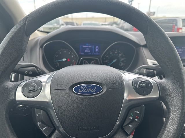 Used 2013 Ford Focus SE FWD image 17