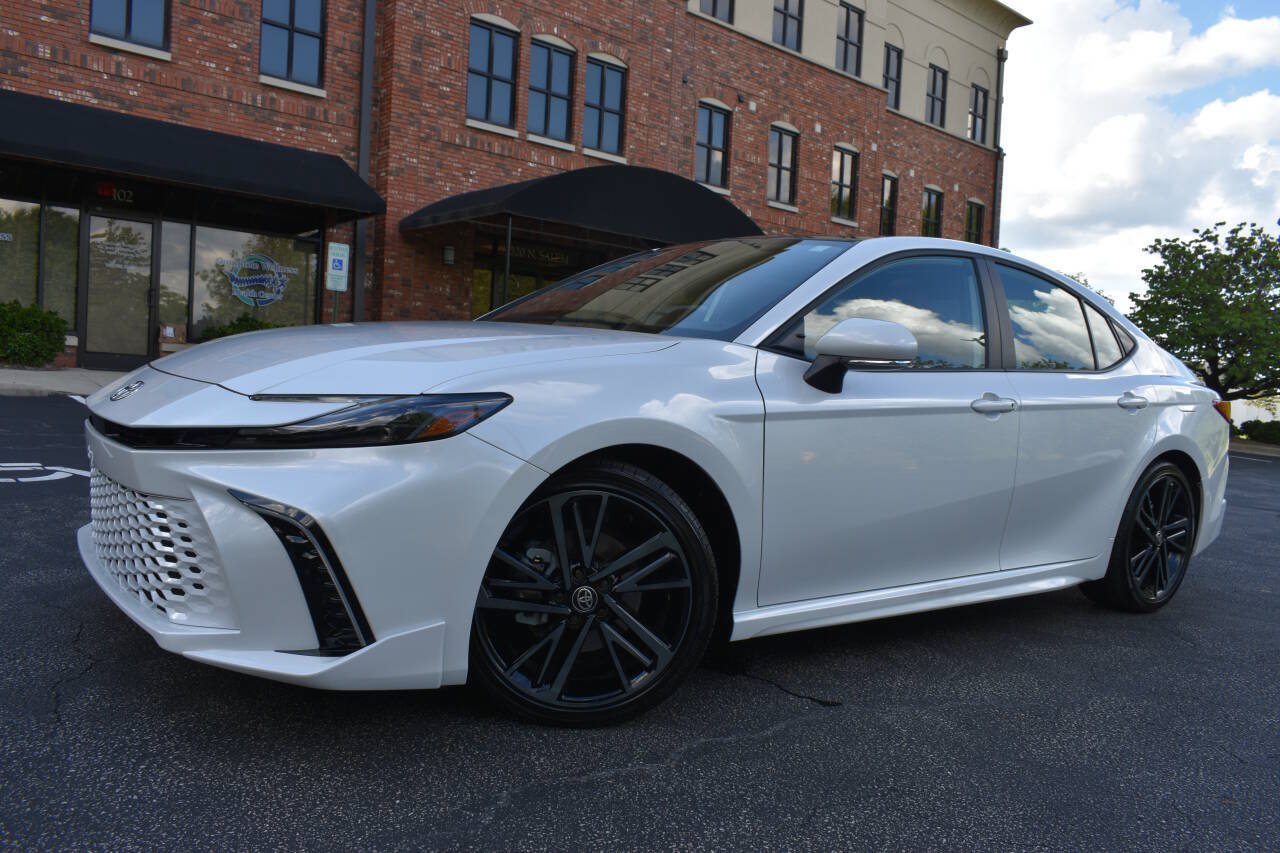 Used 2026 Toyota Camry XSE FWD image 48