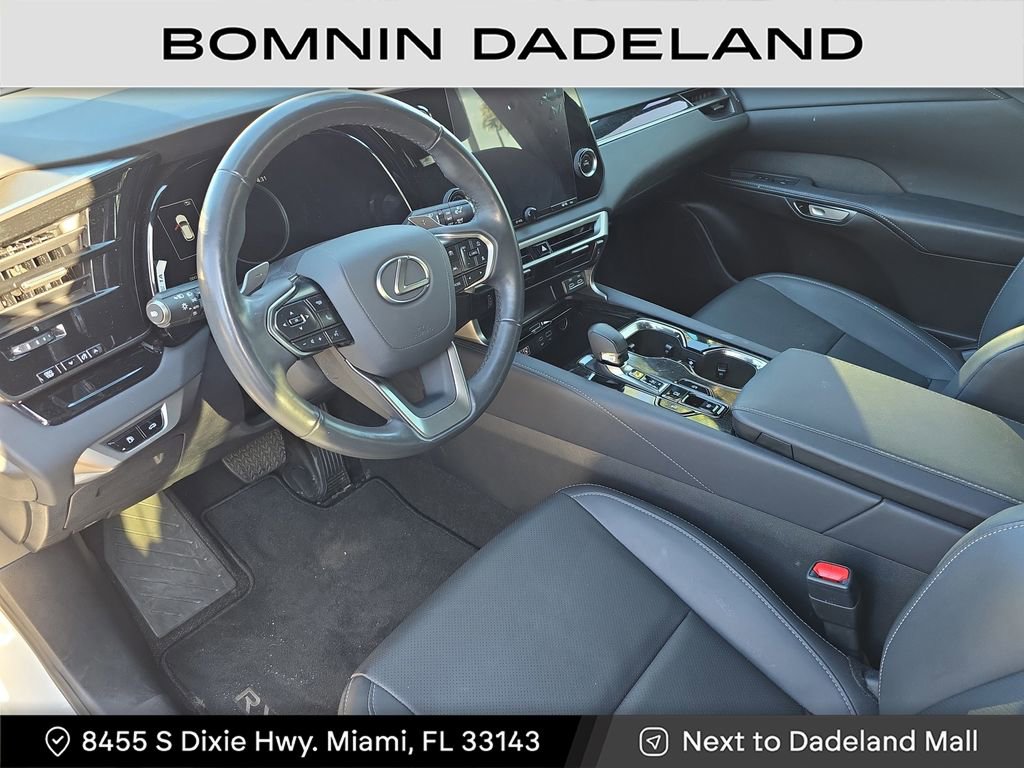 Used 2024 Lexus RX 350 FWD image 13