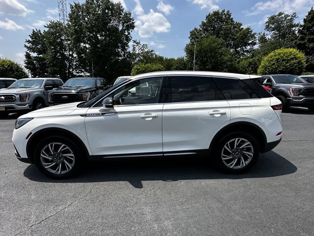 Certified 2024 Lincoln Corsair AWD w/ Equipment Group 101A image 8