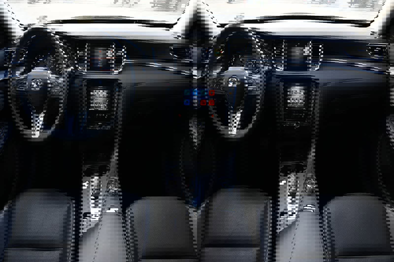 Used 2023 INFINITI QX50 Luxe image 7