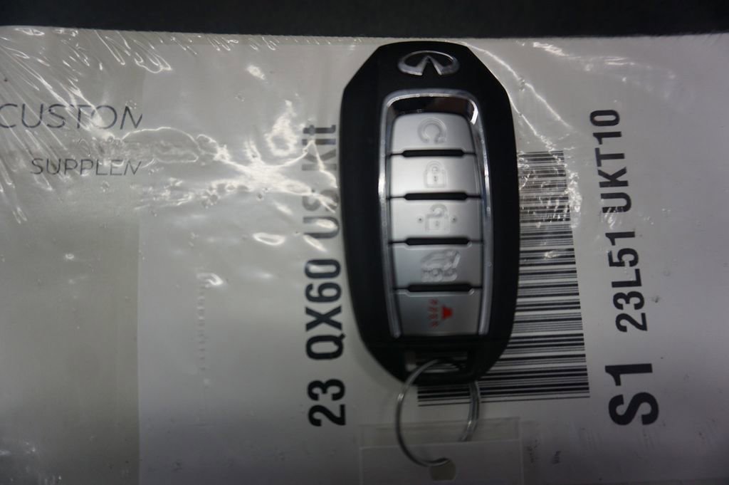 Used 2023 INFINITI QX60 Luxe image 21