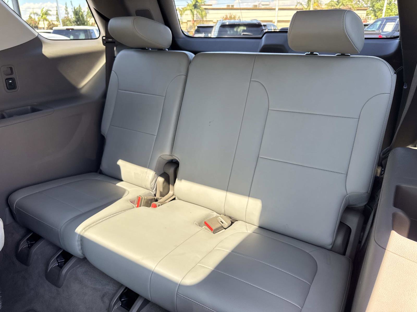 Used 2020 Chevrolet Traverse Premier image 21