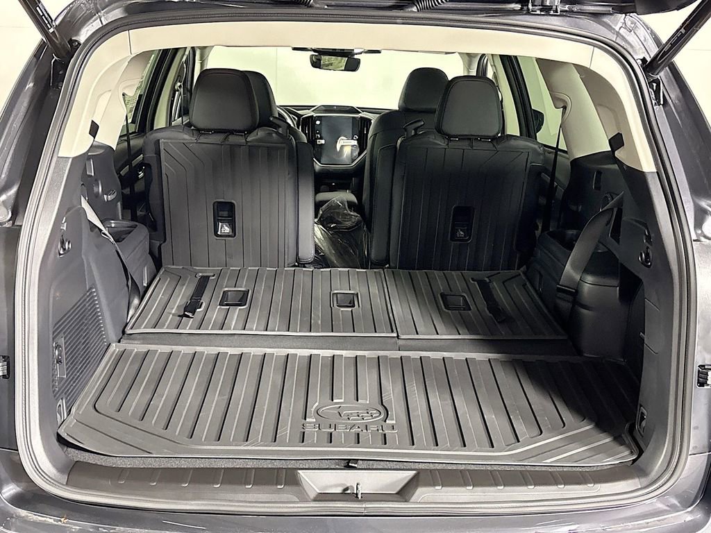 New 2025 Subaru Ascent Limited image 23