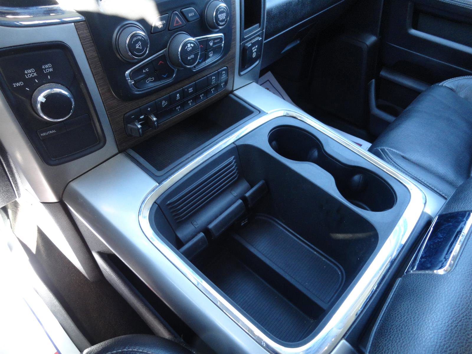 Used 2017 RAM 2500 Laramie w/ Snow Chief Group image 18