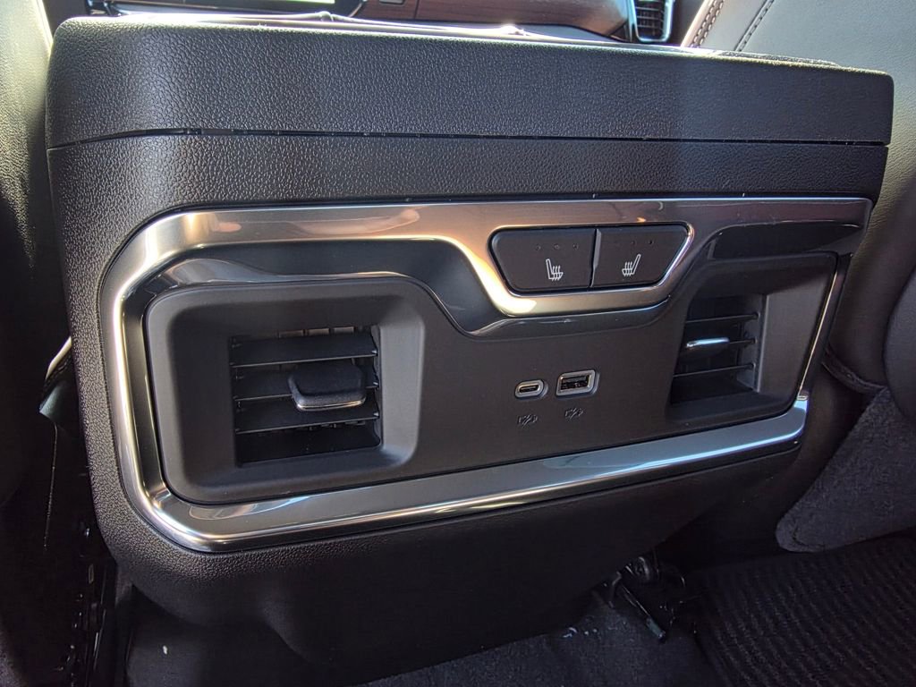 New 2026 GMC Sierra 3500 Denali Ultimate AWD/4WD image 26