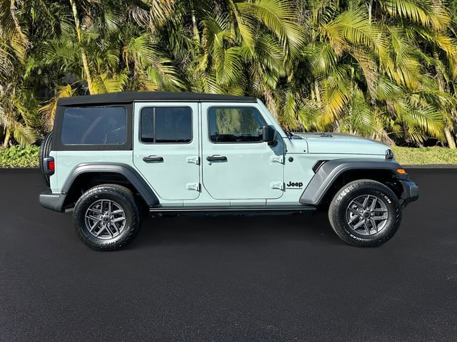 Used 2024 Jeep Wrangler Sport S image 4