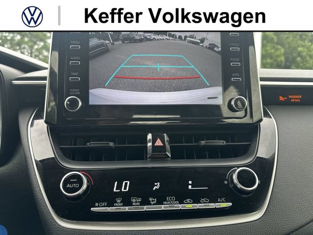 Used 2020 Toyota Corolla LE FWD image 24
