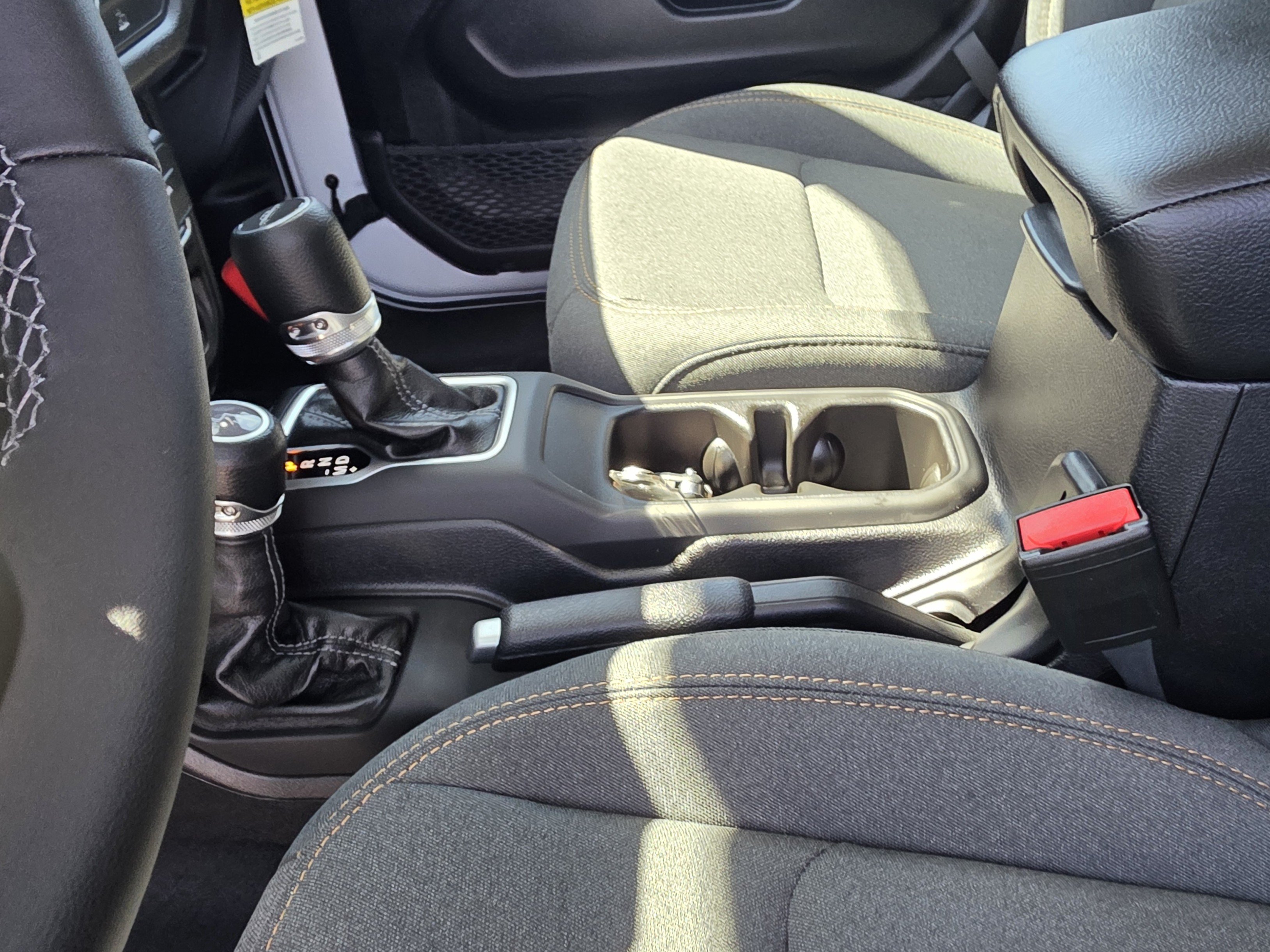 New 2026 Jeep Gladiator Sport AWD/4WD image 12