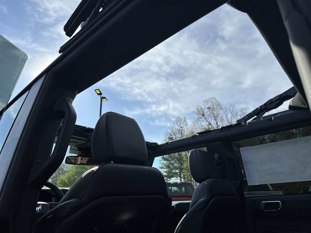 New 2025 Ford Bronco Badlands AWD/4WD image 9