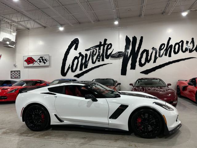 Used 2016 Chevrolet Corvette Z06 w/ 3LZ Preferred Equipment Group RWD image 27