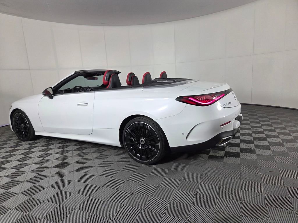 Used 2024 Mercedes-Benz CLE 300 4MATIC Cabriolet image 15