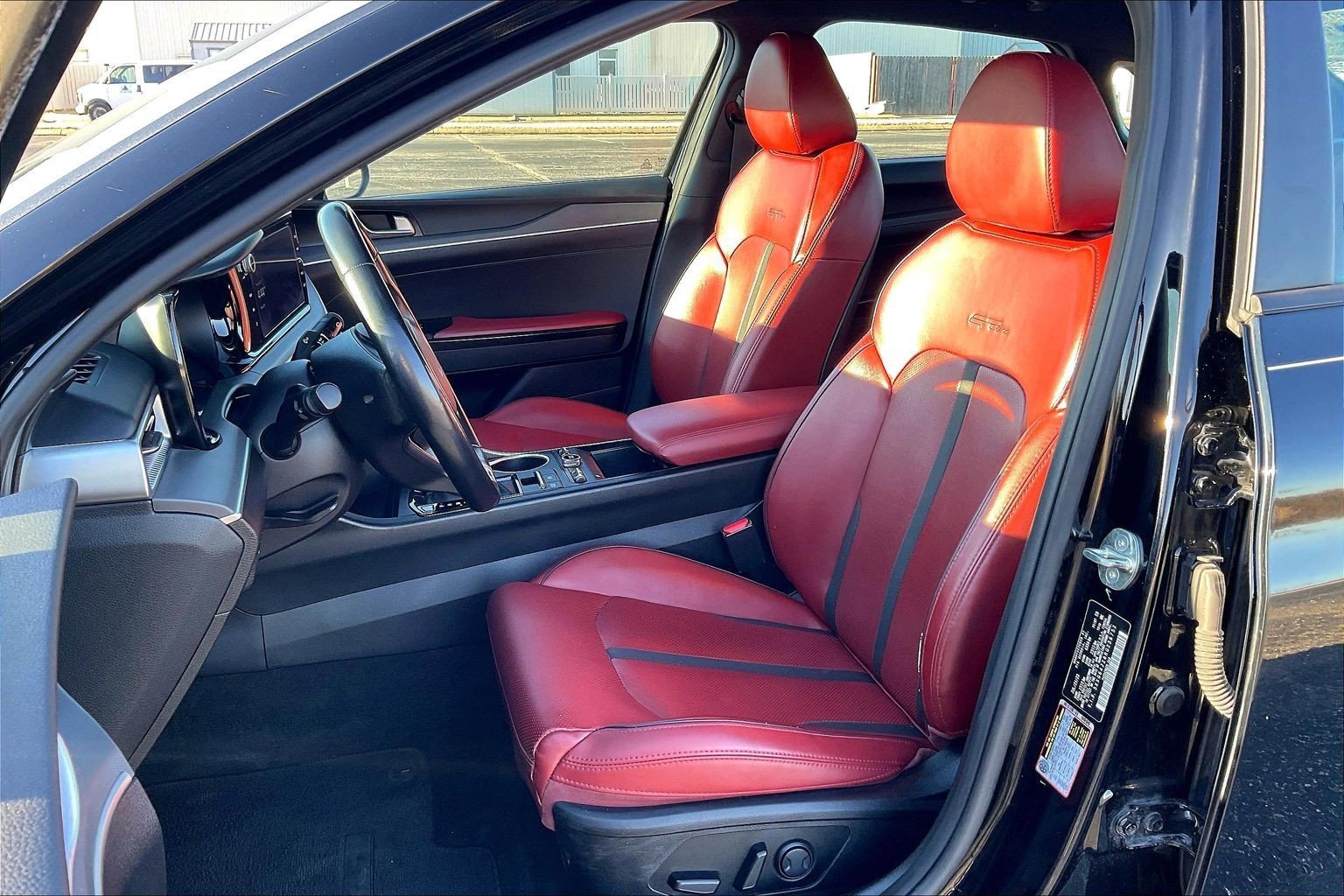 Used 2024 Kia K5 GT-Line w/ GT-Line Premium Package image 7