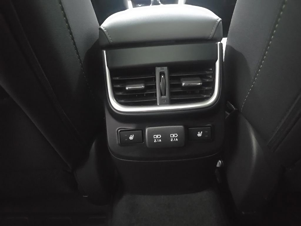 Used 2021 Subaru Outback Onyx Edition XT AWD/4WD image 14
