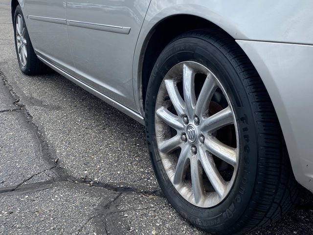 Used 2006 Buick Lucerne CXS w/ Driver Confidence Package FWD image 14
