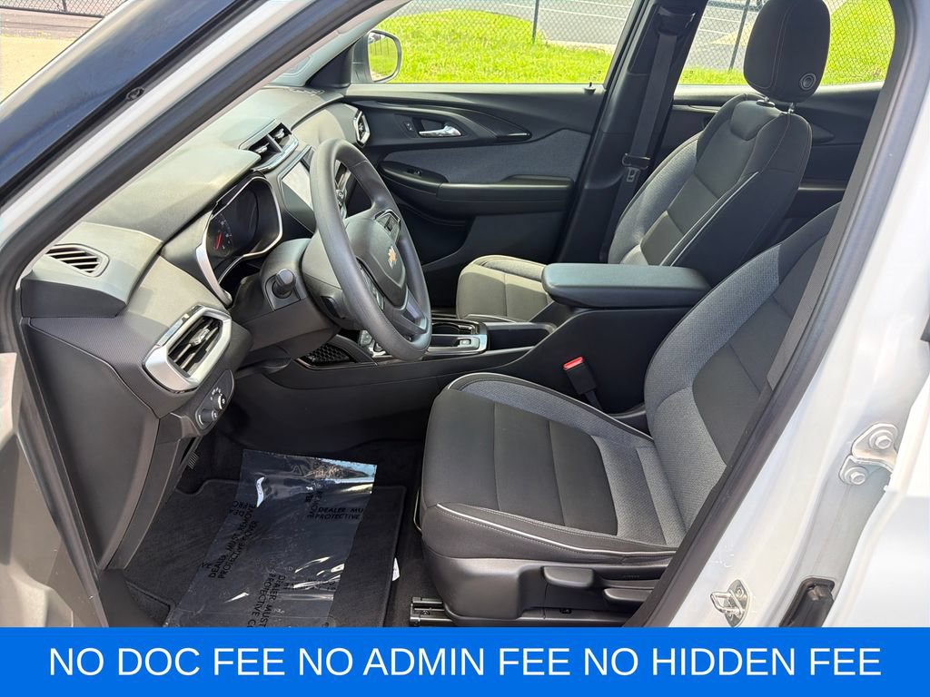 Used 2021 Chevrolet TrailBlazer LS AWD/4WD image 11