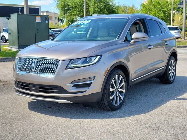 Certified 2019 Lincoln MKC Reserve image 3
