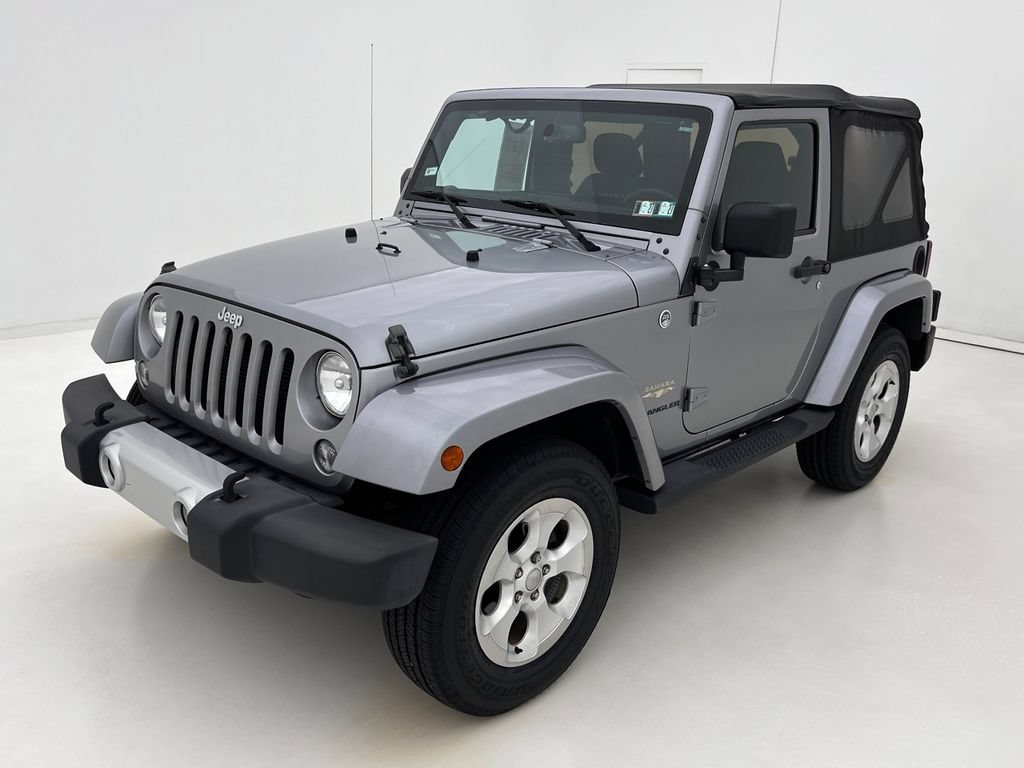 Used 2015 Jeep Wrangler Sahara AWD/4WD image 8