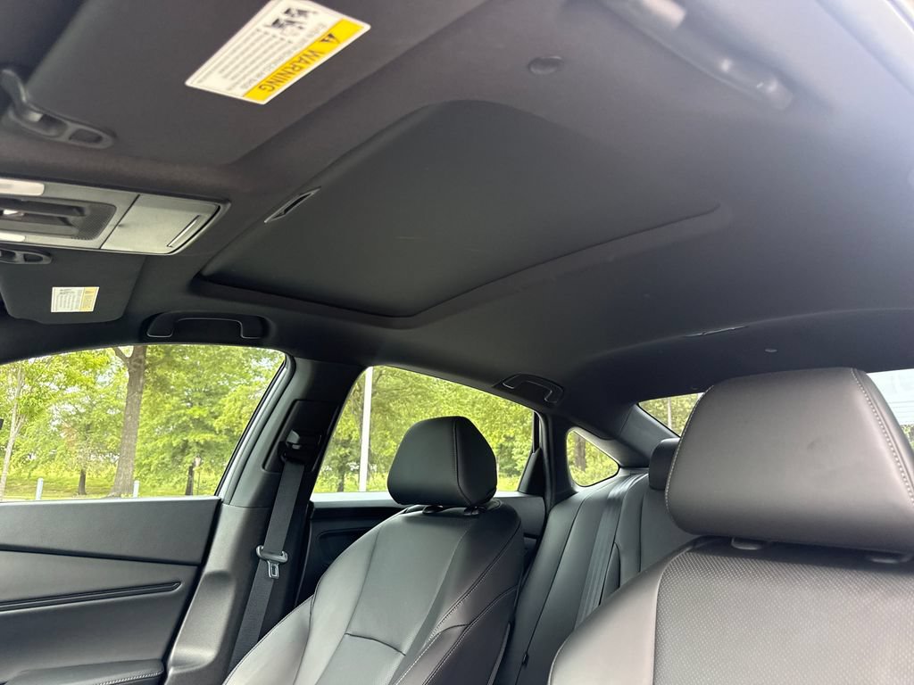 Used 2024 Honda Accord Sport image 31