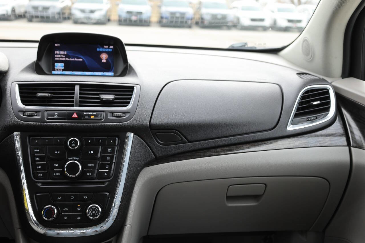 Used 2015 Buick Encore FWD image 24