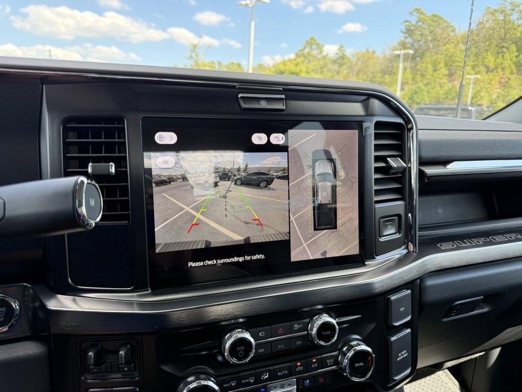 New 2026 Ford F250 Lariat w/ Black Appearance Package image 17