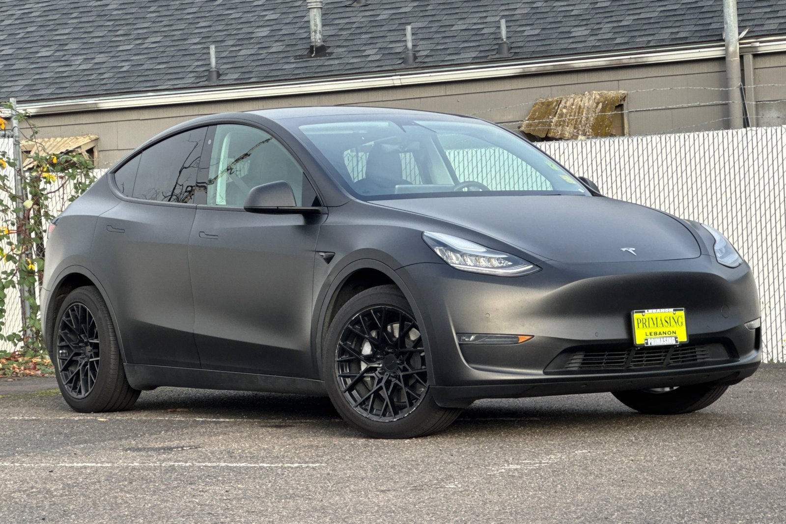 Used 2020 Tesla Model Y Long Range image 2