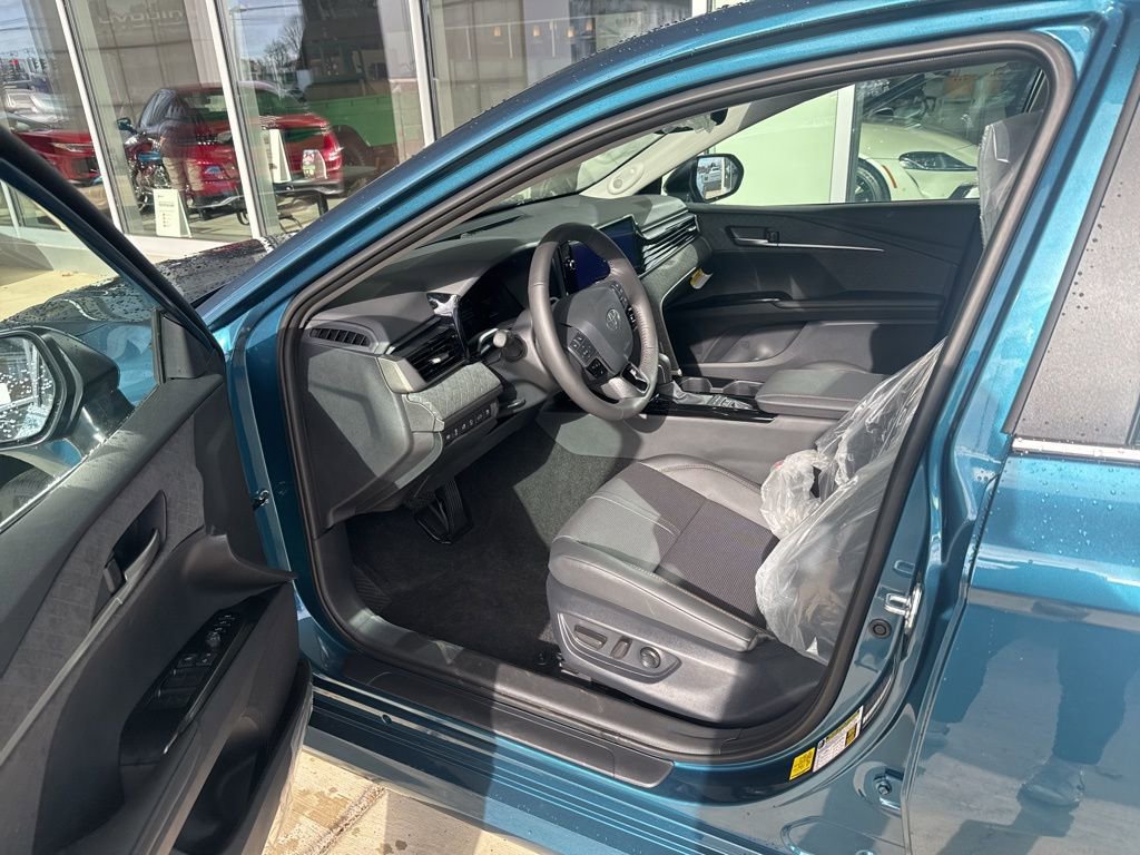 New 2026 Toyota Camry XLE image 4