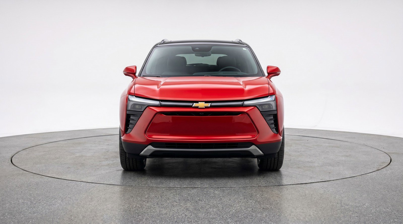 Used 2025 Chevrolet Blazer LT FWD image 2