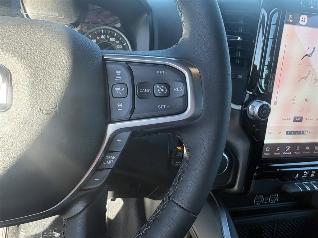 New 2026 RAM 1500 4x4 Crew Cab image 23